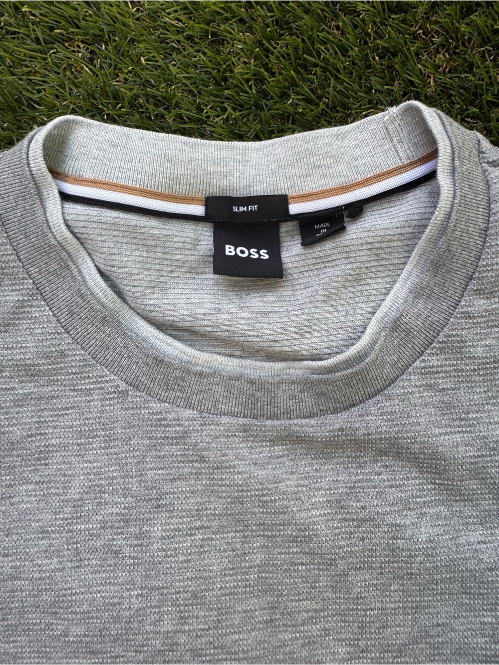 Hugo Boss Slim Fit Light Gray Crewneck shirt